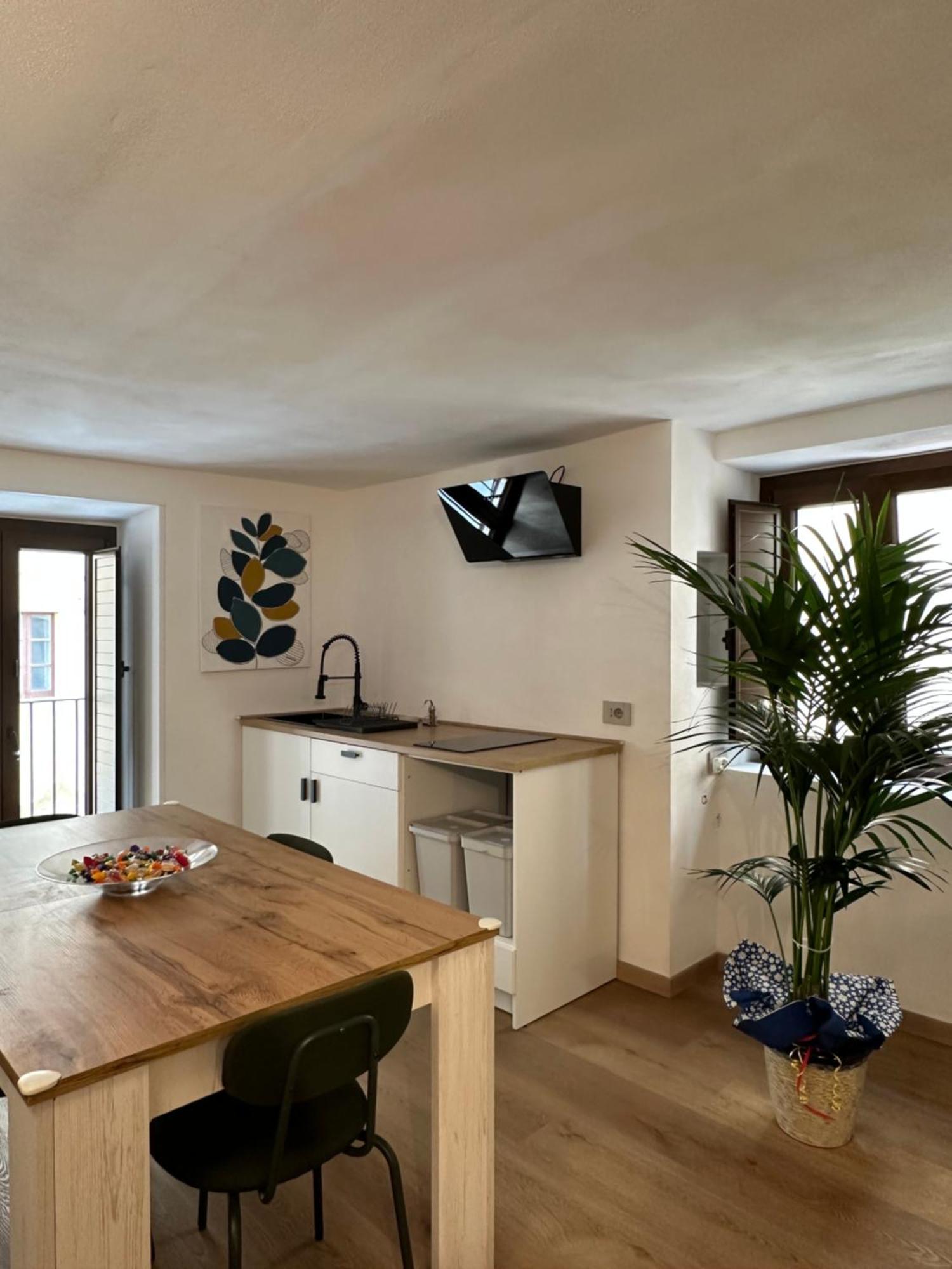 Arc Home Apartment Агридженто Екстериор снимка